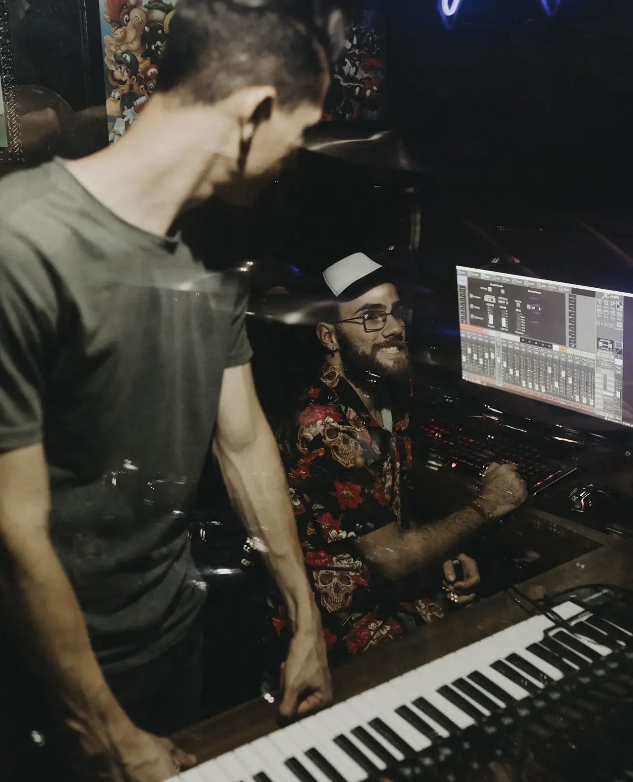 Faria's Session episódio 3 — Bear Me Again: bastidores na sala técnica