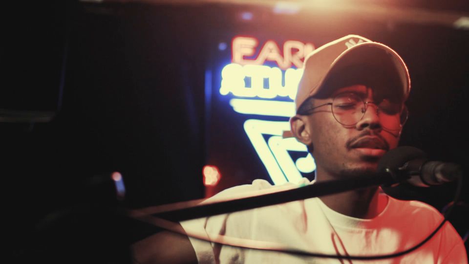 Tay — Tu És Tudo (Faria Studio)